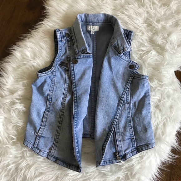 Jessica Simpson Jackets & Blazers - 🦋3/$20🦋 Jessica Simpson Soft Denim ZipUp Vest